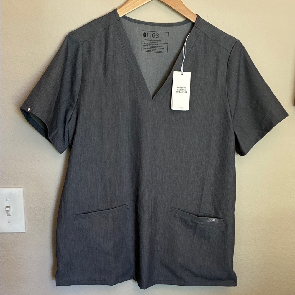 FIGS Gray Charcoal Top size L NWT